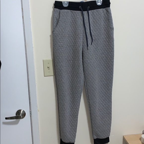 Connection 18 “Crop” Sweatsuit - Picture 2 of 2